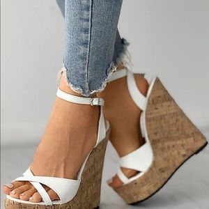 Peep toe/cut out woven flax wedge sandals size 8.5